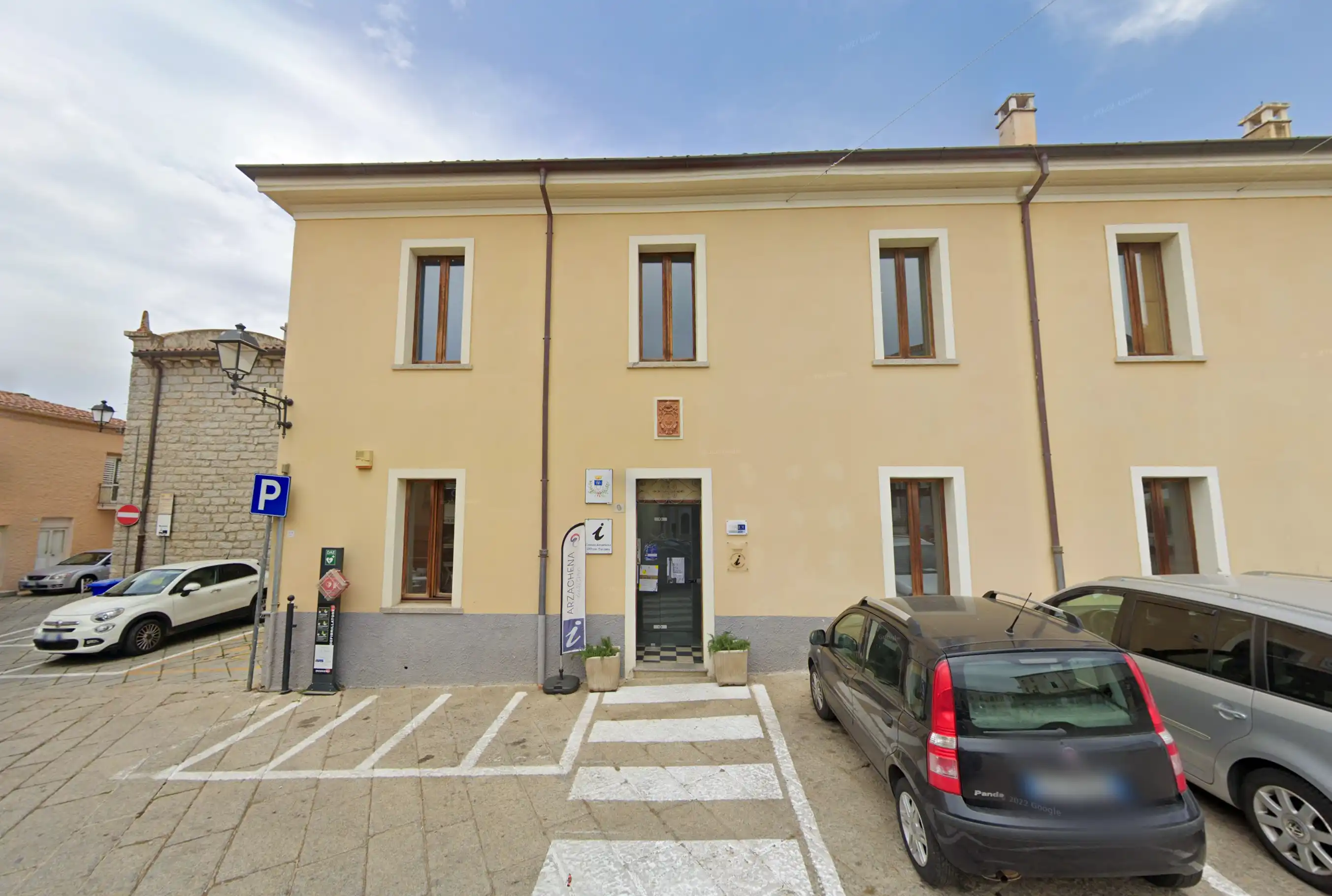 Uffici Comunali Piazza Risorgimento