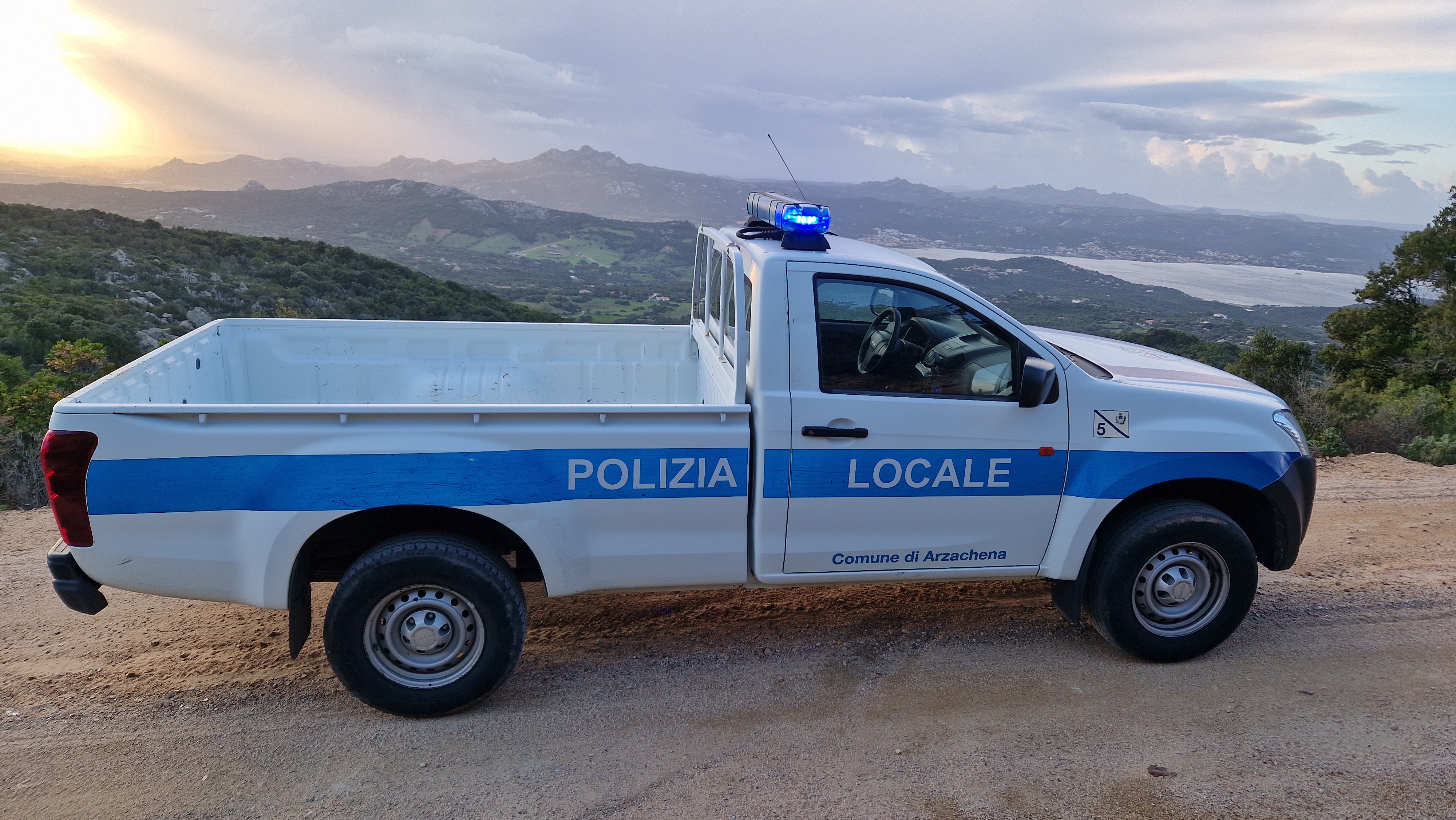 immagini repertorio Polizia locale Arzachena