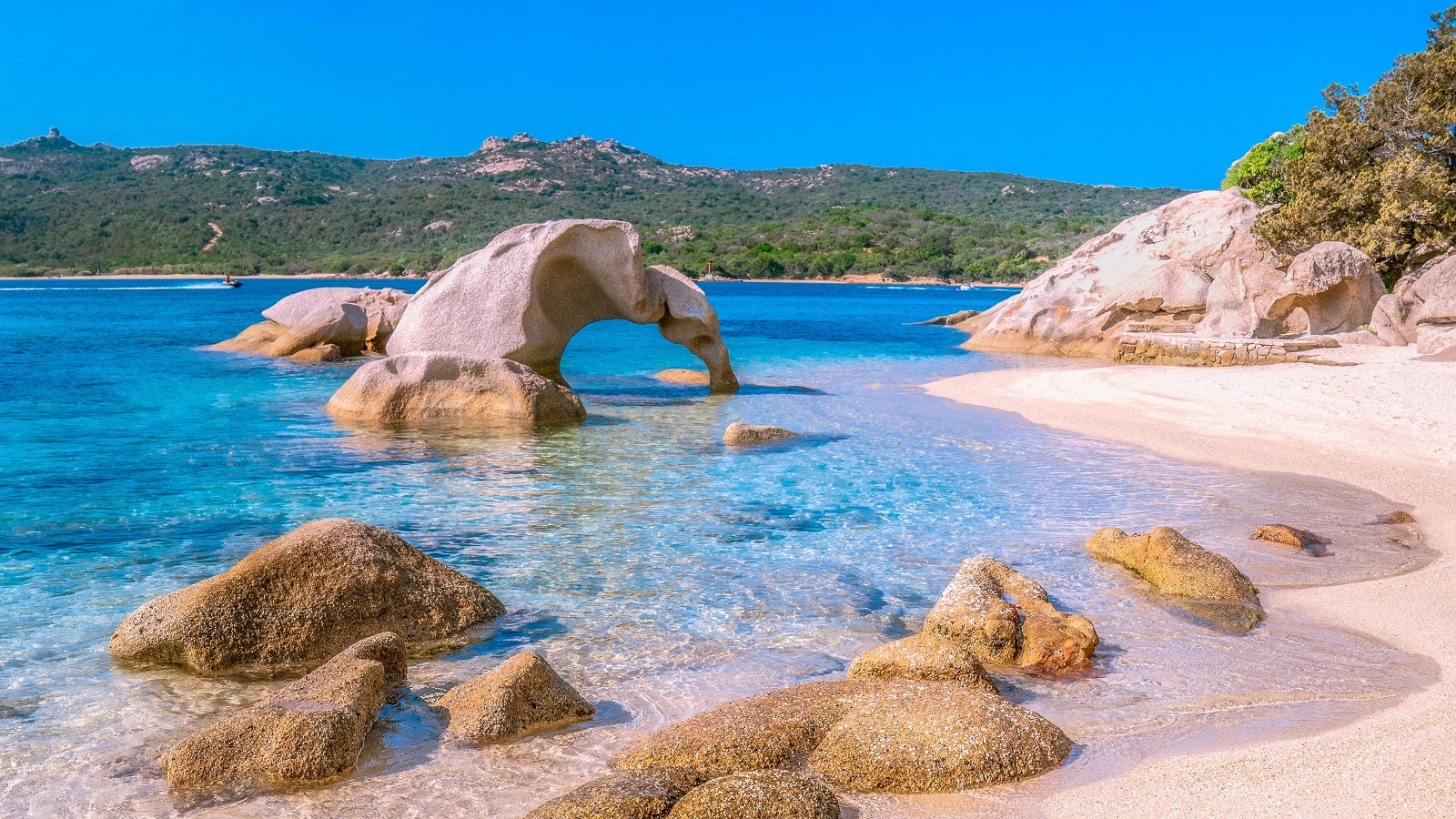 Spiaggia dell'Elefante ad Arzachena