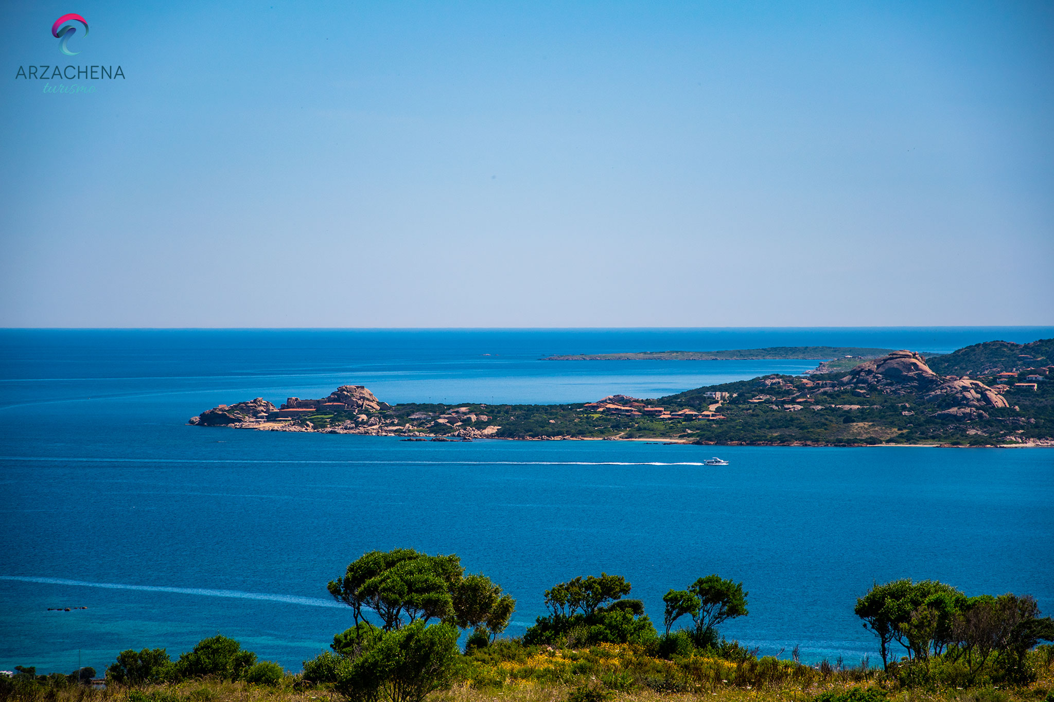 Punta Forte Cappellini - Tre Monti, litorale di Arzachena - foto Gabriele Pileri