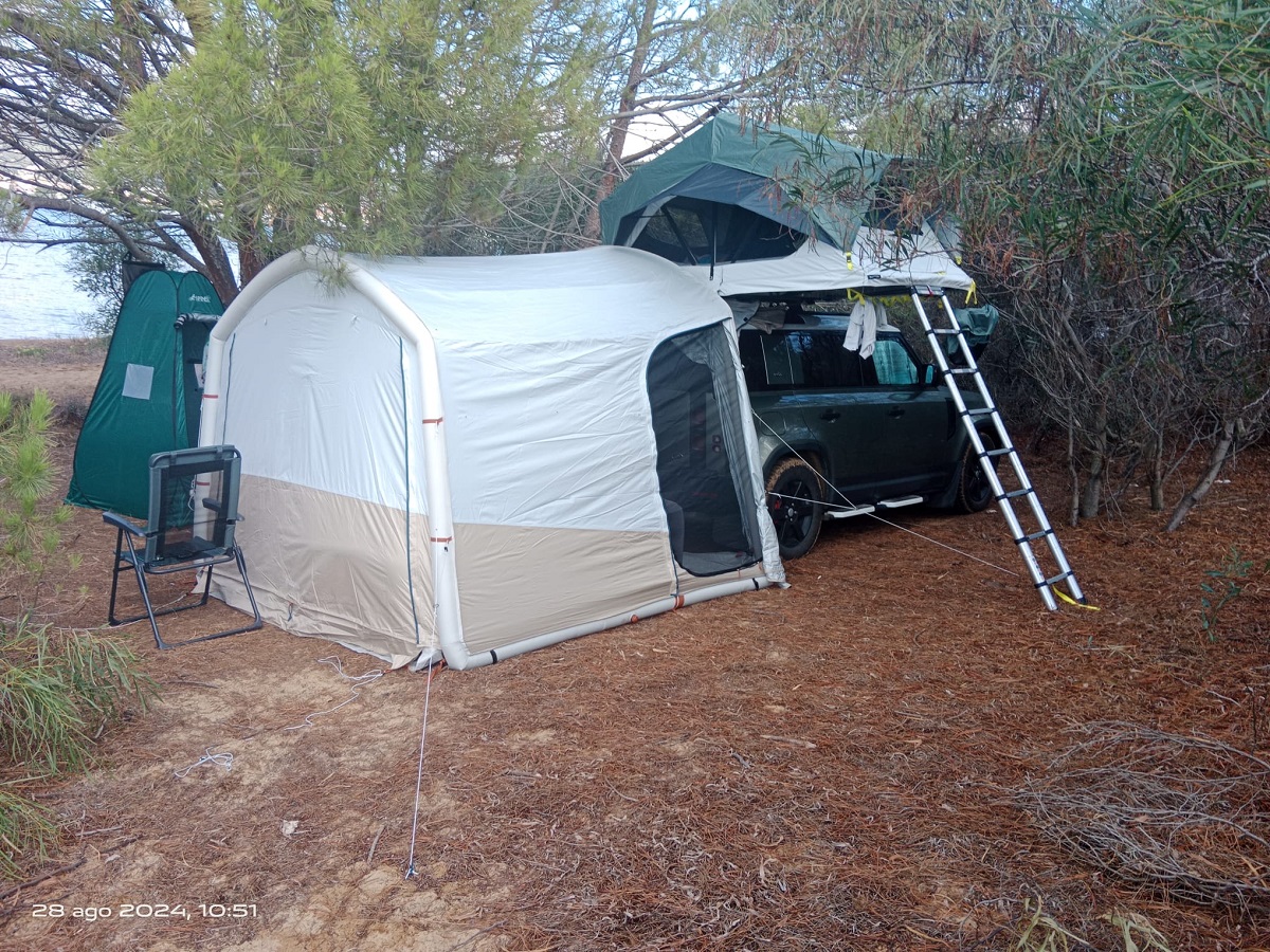 immagine di una tenda abusiva